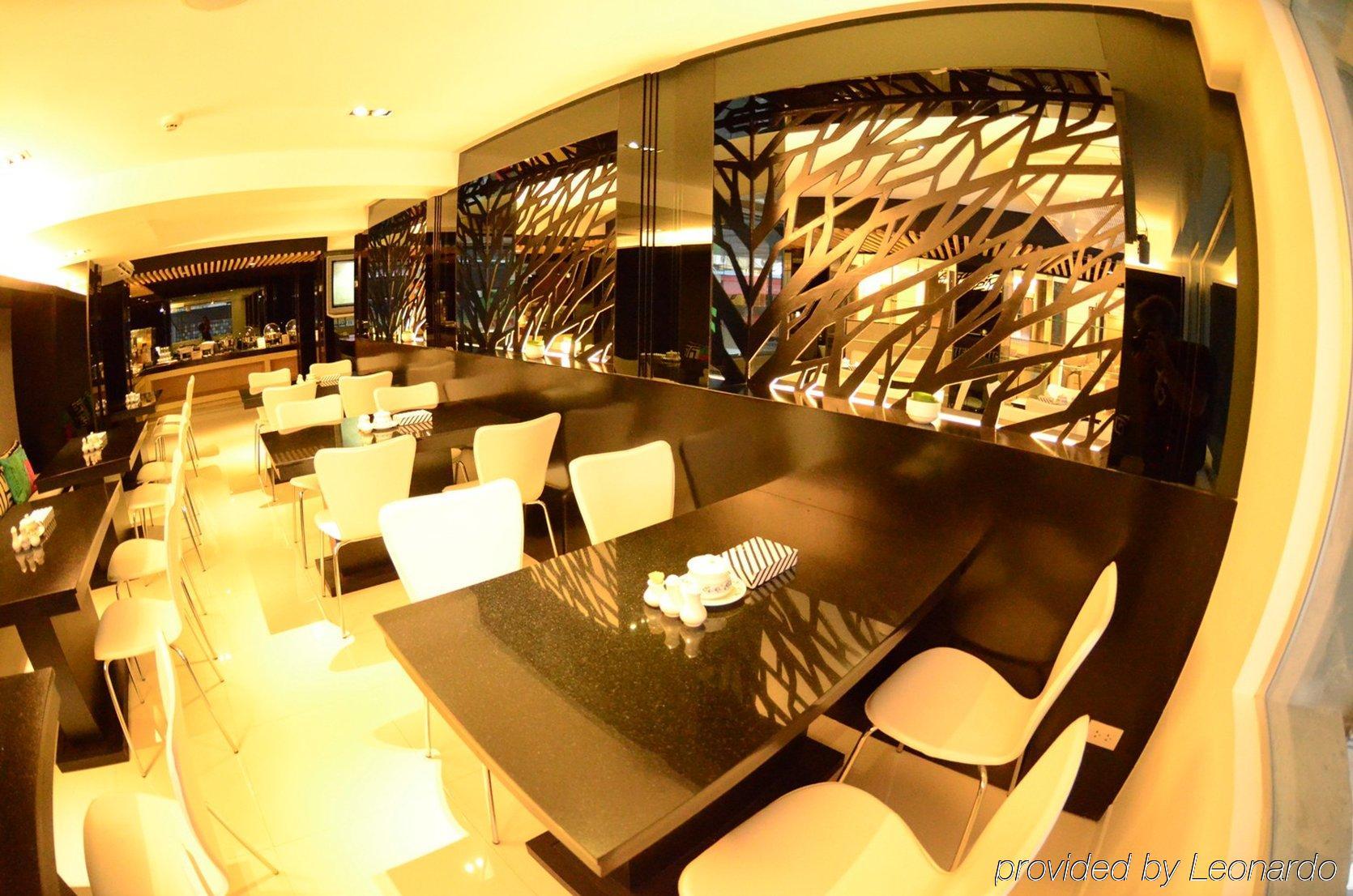 Hotel Vista Express Bangkok Exterior foto