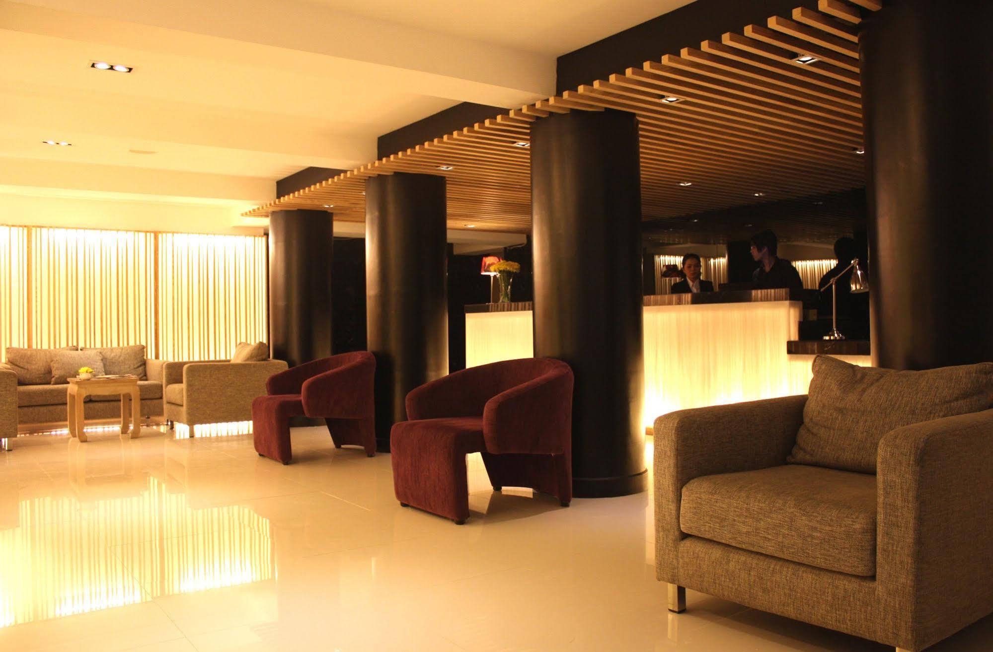 Hotel Vista Express Bangkok Exterior foto
